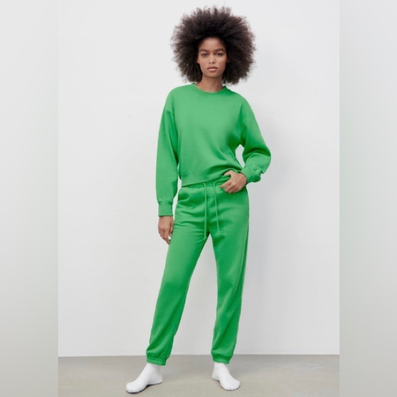 Zara Pants - Zara Green sweatpants